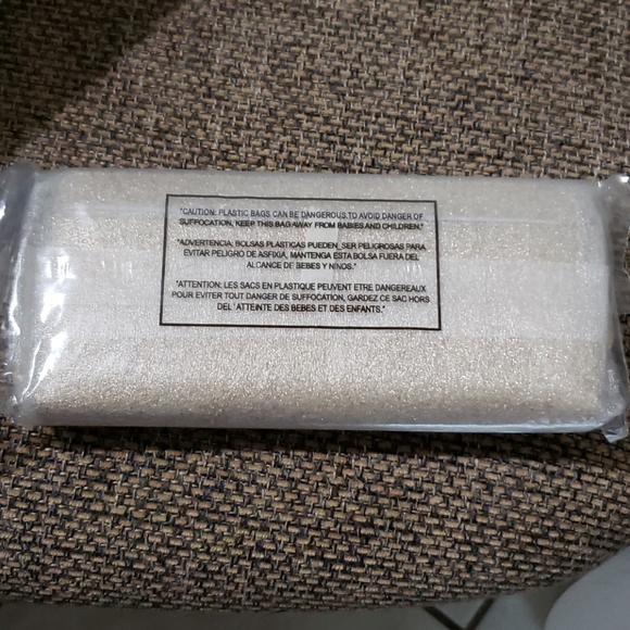 Kate Spade Glitter Wallet - Picture 6 of 6